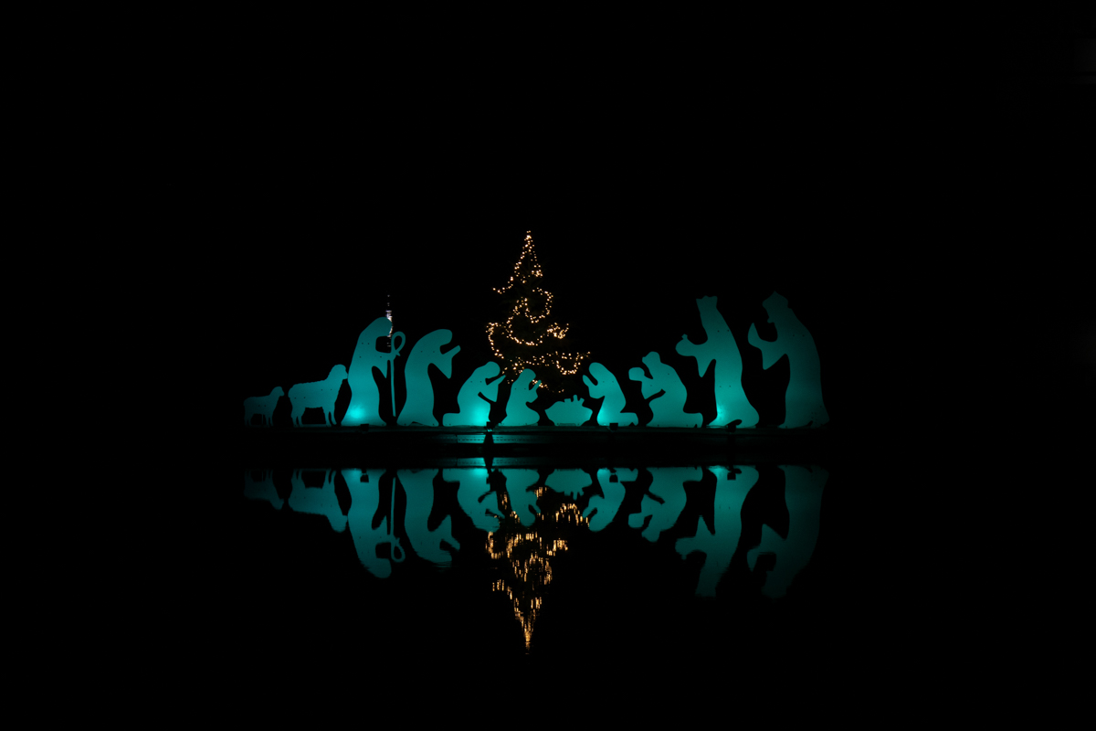 22-2301-Kerststal op rivier.jpg